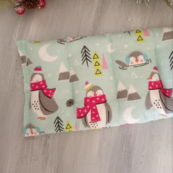 Microwavable Heating Pad Winter Penquins Heat Pack - Picture 2 of 7
